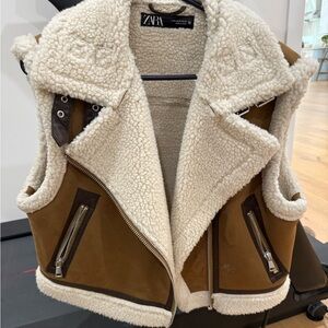 Zara women’s vest brand new size M